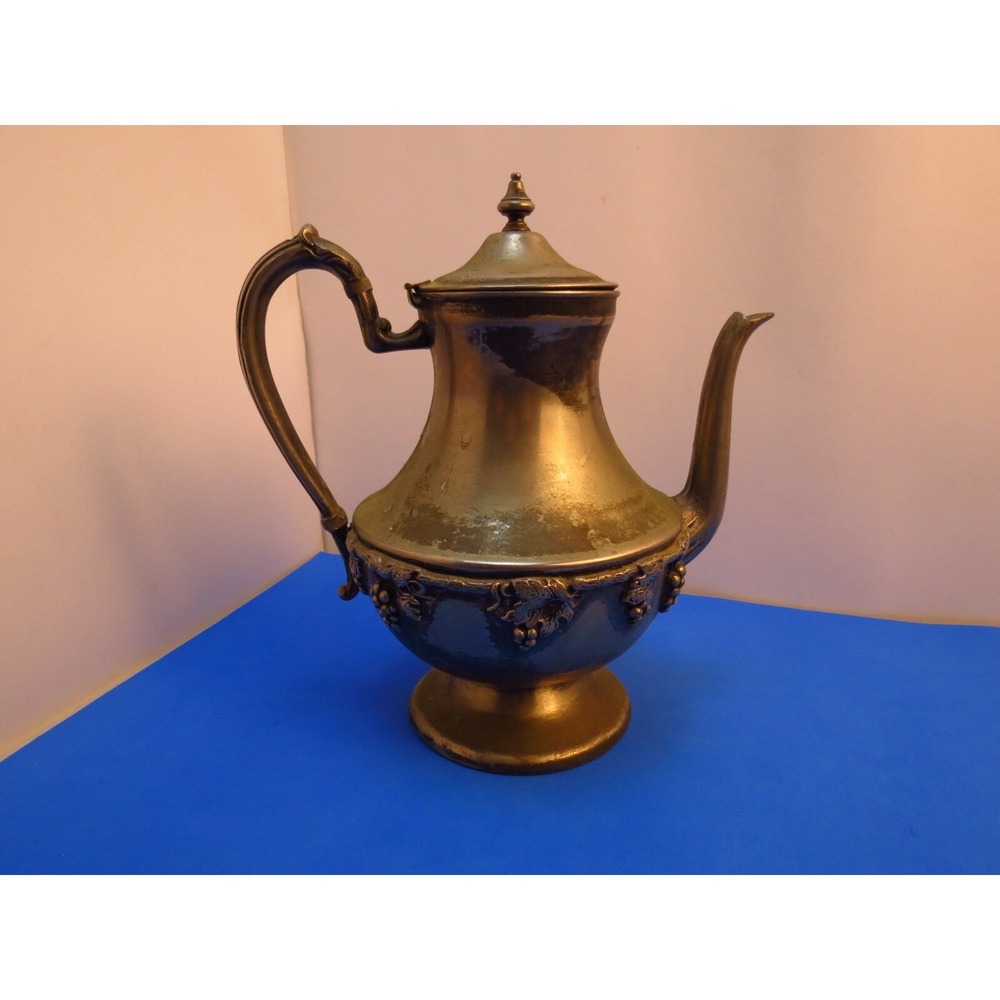 VTG Sheffield Grapevine Repousse Silver Plate On Copper 10” Coffee Pot